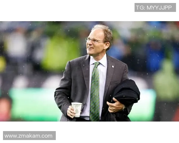 亨利：从快速锋线到传奇教练，解析他的足球生涯与未来展望